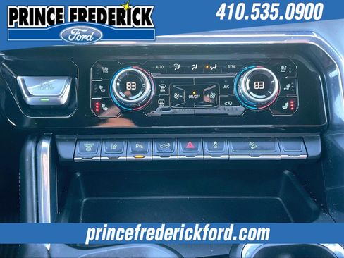 Used 2025 GMC Sierra 3500 Denali Ultimate image 30