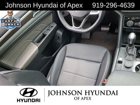 Used 2023 Volkswagen Atlas SE AWD/4WD image 17