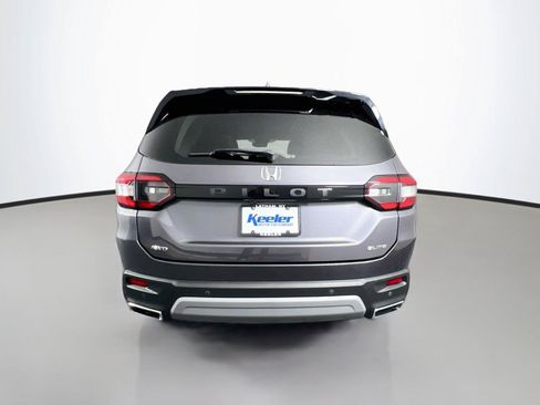 Used 2023 Honda Pilot Elite image 5