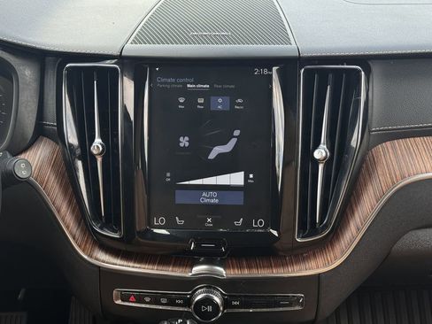 Used 2020 Volvo XC60 T5 Inscription FWD image 18