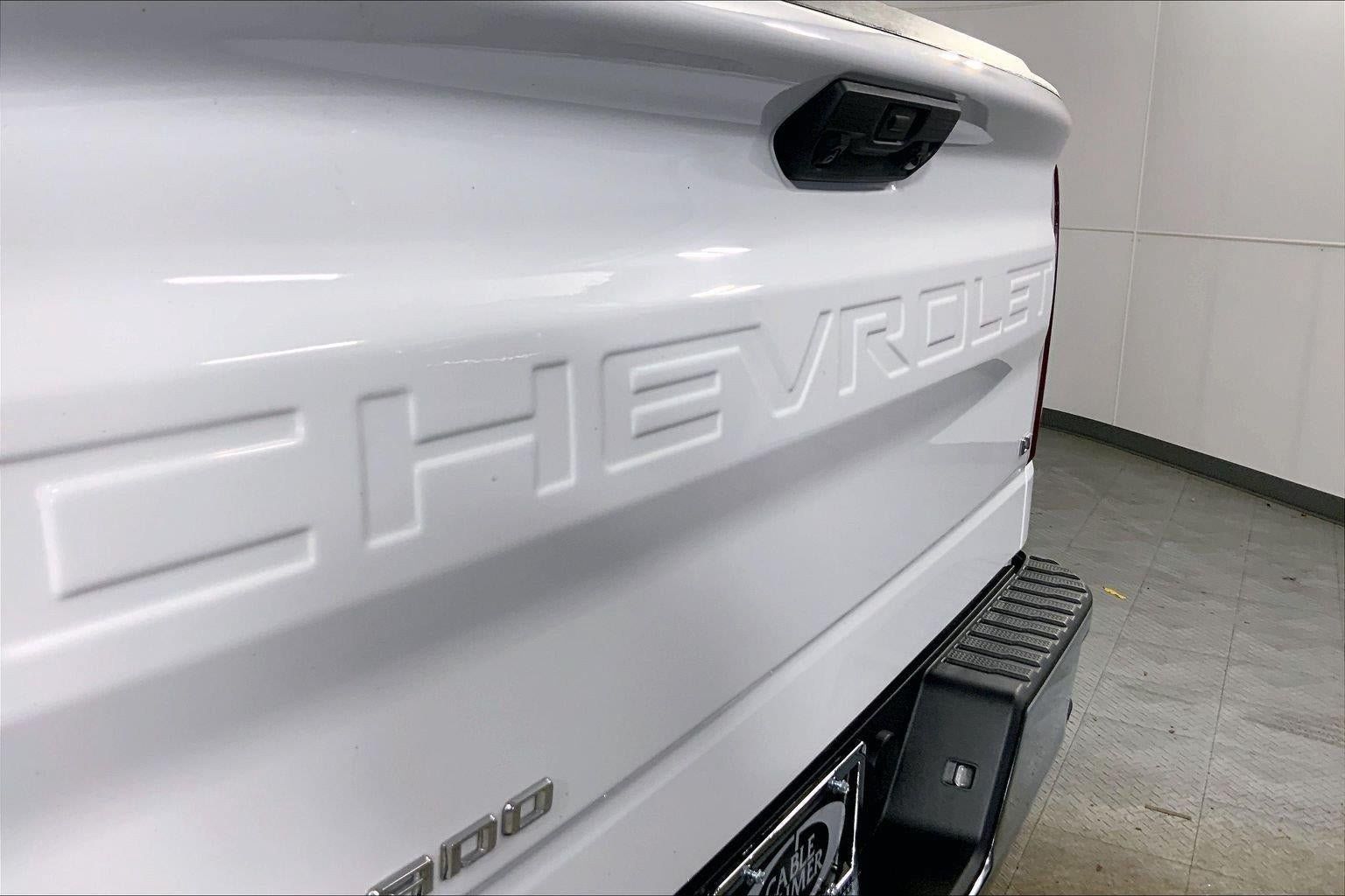 Used 2024 Chevrolet Silverado 1500 LT AWD/4WD image 29