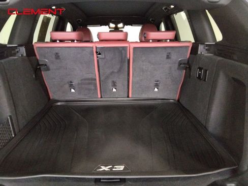 Used 2023 BMW X3 M40i image 9