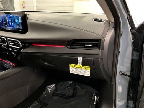 New 2026 Nissan Sentra SR w/ SR Premium Package FWD image 36