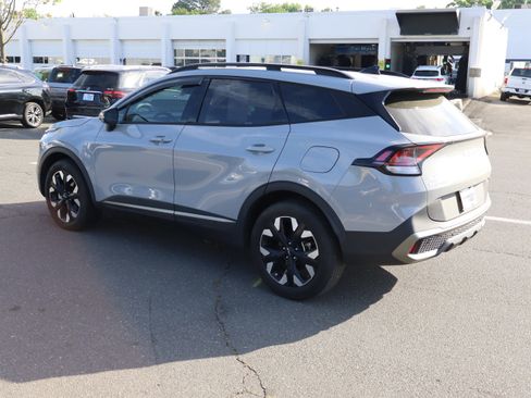 Used 2023 Kia Sportage X-Line w/ X-Line Premium Package image 8