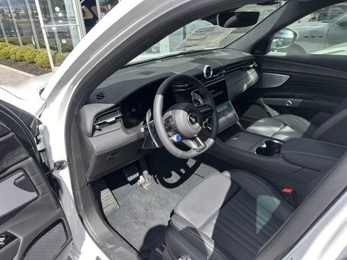 New 2025 Maserati Grecale GT image 11