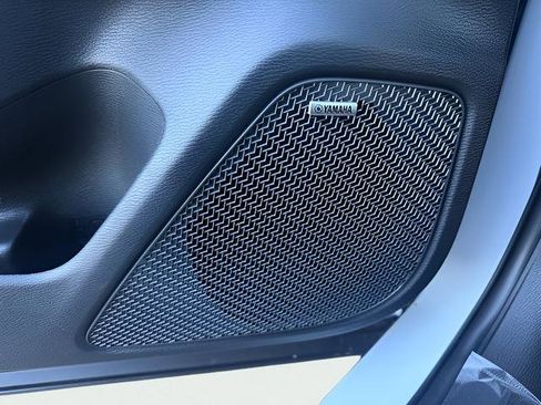 New 2026 Mitsubishi Outlander Trail Edition image 13