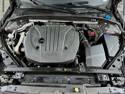 Used 2024 Volvo S60 B5 Plus image 33