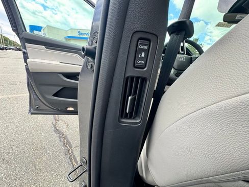 New 2026 Honda Odyssey EX-L image 22