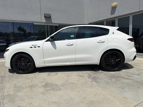 Certified 2023 Maserati Levante Modena AWD/4WD image 9