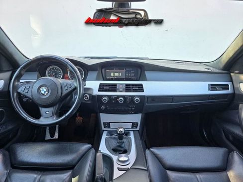 Used 2008 BMW M5 image 16