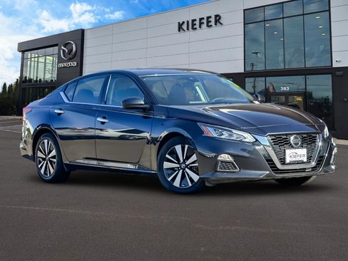 Used 2022 Nissan Altima 2.5 SV image 33