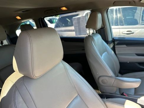 Used 2021 Honda Odyssey EX-L image 15