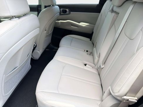 New 2026 Kia Sorento EX FWD image 11