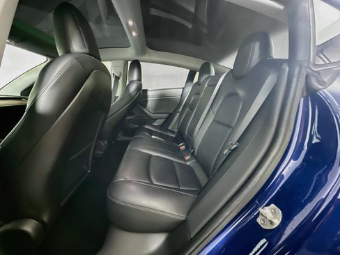Used 2020 Tesla Model 3 Standard Range Plus RWD image 25