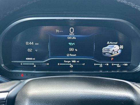 Used 2023 Chevrolet Tahoe Z71 w/ Luxury Package image 19