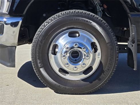 Used 2025 Ford F350 King Ranch w/ Chrome Package image 10