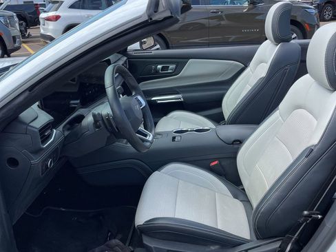 Used 2024 Ford Mustang GT Premium RWD image 6
