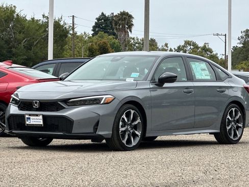 Used 2026 Honda Civic Sport Touring image 8