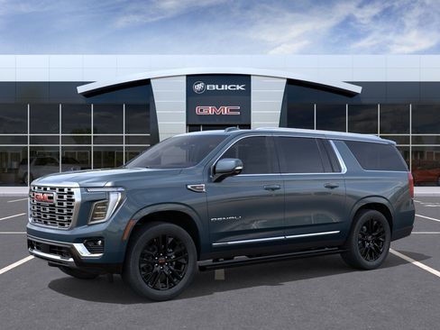 New 2026 GMC Yukon XL Denali w/ Sun & Power Step Package AWD/4WD image 29