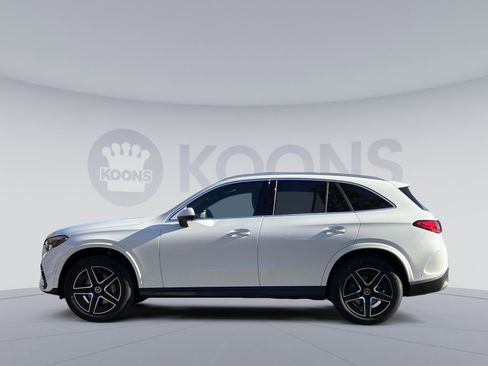 New 2026 Mercedes-Benz GLC 300 4MATIC image 2