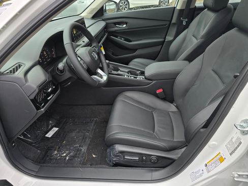 New 2025 Honda Accord Touring image 22