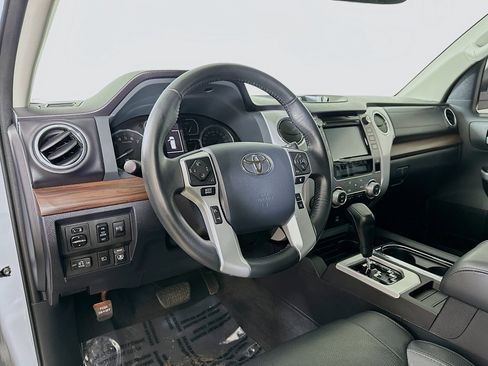 Used 2018 Toyota Tundra Limited w/ TRD Off Road Package image 9