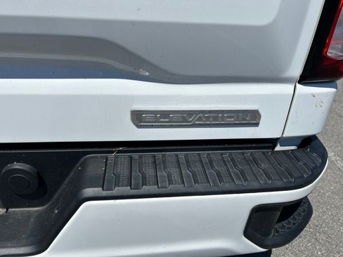 Used 2023 GMC Sierra 1500 Elevation RWD image 11