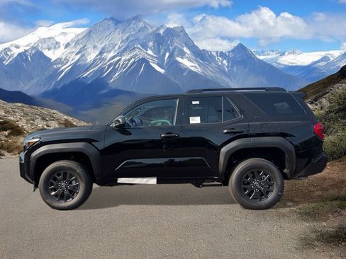 New 2026 Toyota 4Runner TRD Sport AWD/4WD image 2