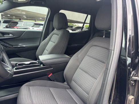 Used 2025 Chevrolet Equinox LT image 13