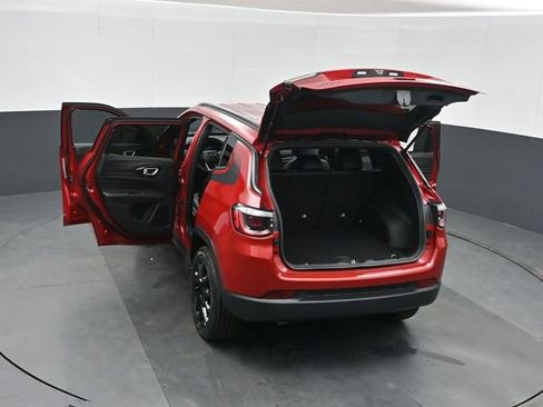 New 2026 Jeep Compass Latitude AWD/4WD image 50