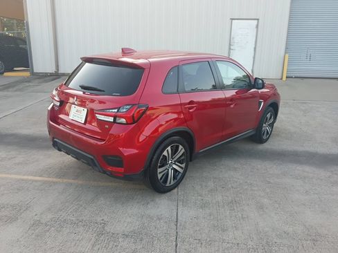 Used 2025 Mitsubishi Outlander Sport AWD image 7
