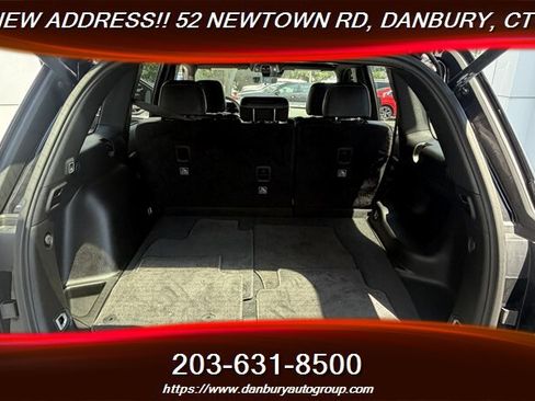 Used 2025 Jeep Grand Cherokee Limited AWD/4WD image 28
