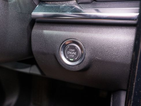 Used 2026 GMC Terrain Elevation w/ Elevation Premium Package FWD image 28