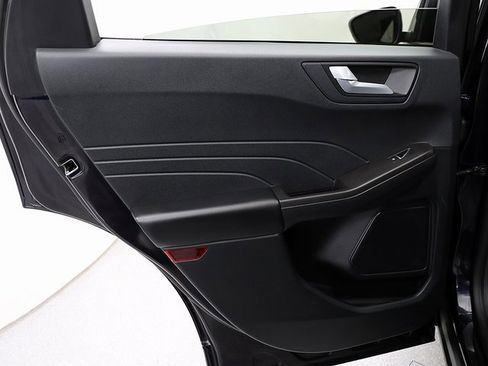 Used 2021 Ford Escape SE w/ Convenience Package image 25