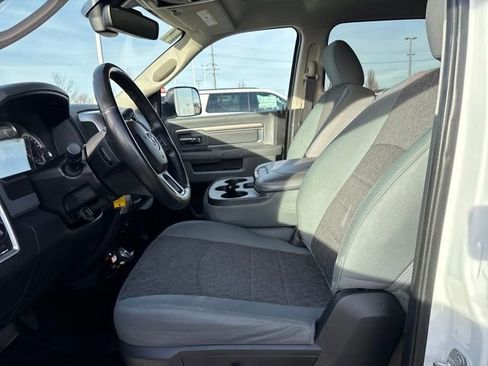 Used 2017 RAM 2500 SLT w/ Comfort Group image 9