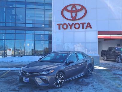 Used 2019 Toyota Camry SE