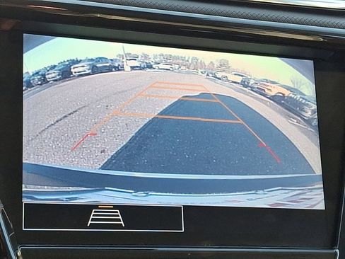 Used 2021 Chevrolet TrailBlazer LT w/ Sun and Liftgate Package image 30