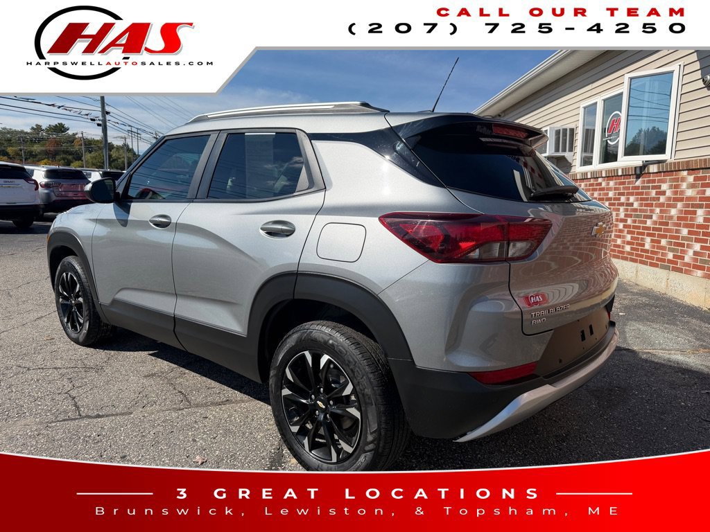 Used 2023 Chevrolet TrailBlazer LT w/ Convenience Package AWD/4WD image 4