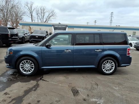 Used 2018 Ford Flex SEL w/ Equipment Group 202A image 2