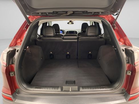 Used 2019 Jeep Cherokee Limited w/ Luxury Group AWD/4WD image 27