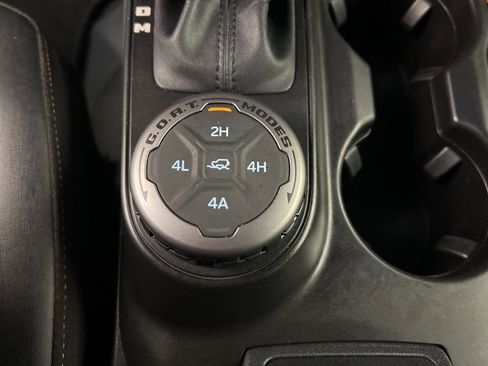 Certified 2022 Ford Bronco Badlands image 19