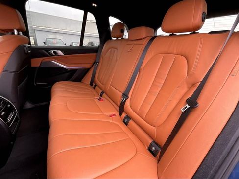 Used 2022 BMW X5 sDrive40i w/ M Sport Package RWD image 22