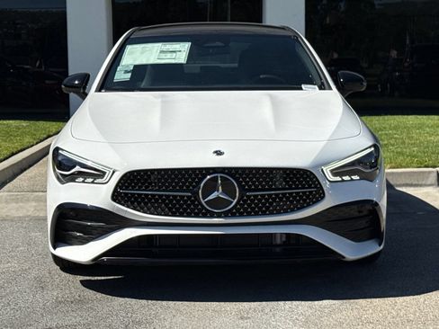 Used 2025 Mercedes-Benz CLA 250 4MATIC image 5