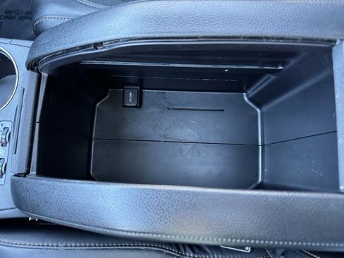 Certified 2019 Toyota Highlander Limited image 23