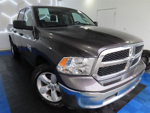 Used 2024 RAM 1500 Classic SLT image 5