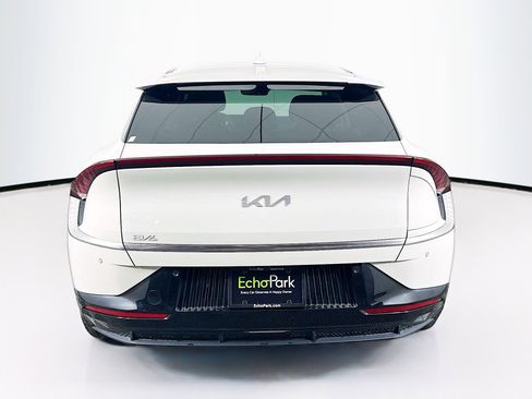 Used 2022 Kia EV6 Wind image 7