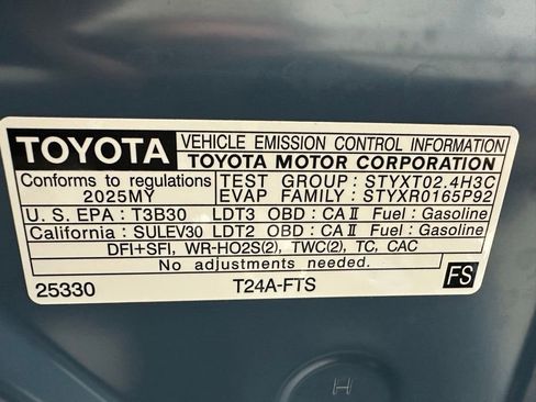 Used 2025 Toyota 4Runner SR5 image 69
