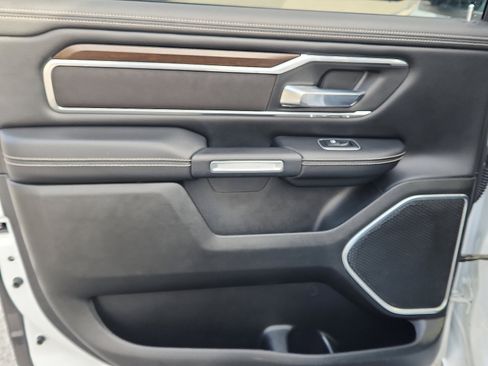 Used 2021 RAM 1500 Laramie image 19