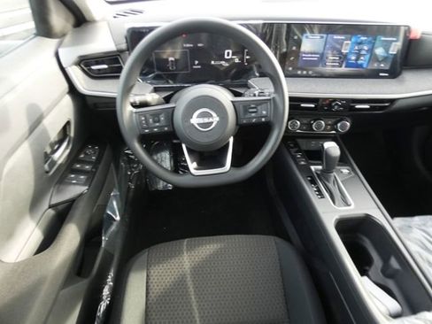 New 2026 Nissan Kicks S image 10