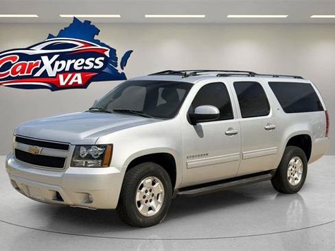 Used 2013 Chevrolet Suburban LT AWD/4WD image 6